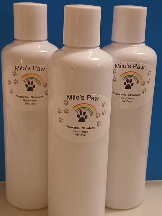 Chamomile Strawberry Body Wash For Dogs